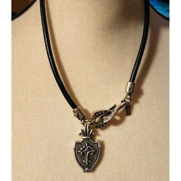 Stigma Other - Leather Necklace Crest Man Gothic Family Crest Cross